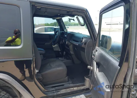 2015 Jeep Wrangler Sport z USA, uszkodzony, nr VIN 1C4AJWAG6FL749540